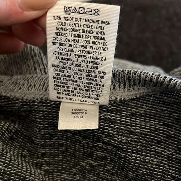 Victoria’s Secret PINK Rhinestone Skull low Scoop Back Sweater grey size XS Rare - Picture 11 of 11